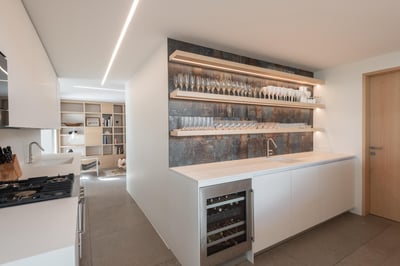 Luxury Villa Photo #22