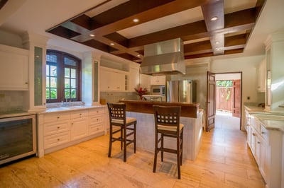 Luxury Villa Photo #12