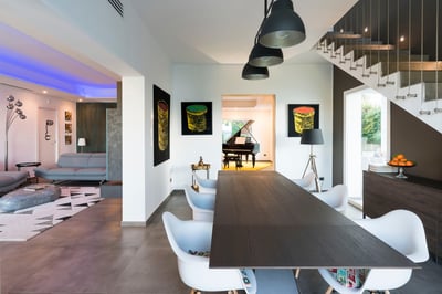Luxury Villa Photo #24