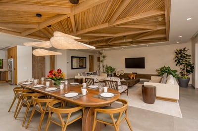 Luxury Villa Photo #8