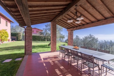 Luxury Villa Photo #6