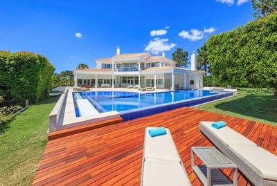 Luxury Villa Photo #5