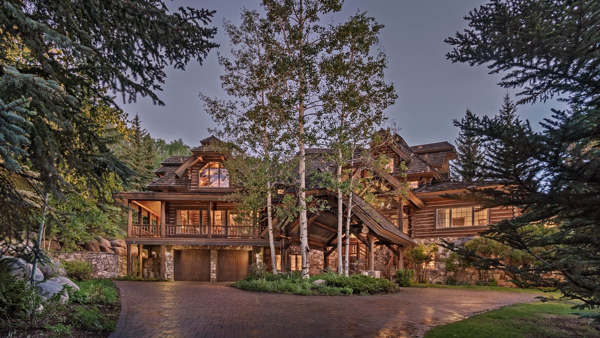 Beaver Creek,Pioneer Lodge