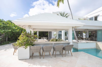 Luxury Villa Photo #24