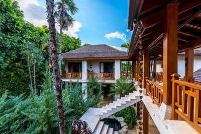 Luxury Villa Photo #19