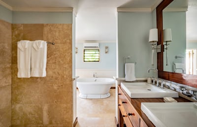 Luxury Villa Photo #12