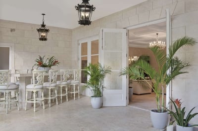 Luxury Villa Photo #25