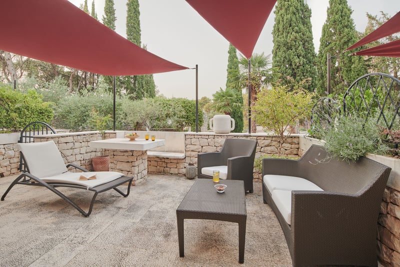 Villa Supetrus Palace