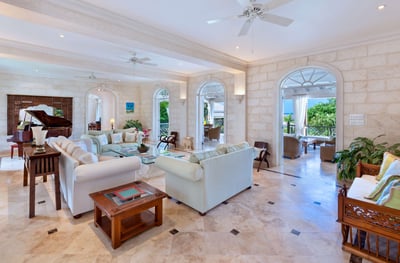 Luxury Villa Photo #9