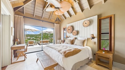 Luxury Villa Photo #59