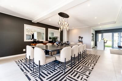 Luxury Villa Photo #24