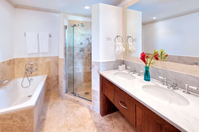 Luxury Villa Photo #9