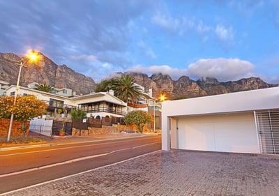 Luxury Villa Photo #39