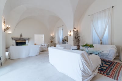 Luxury Villa Photo #27