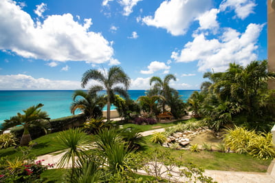 Luxury Villa Photo #30