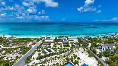 Luxury Villa Photo #60