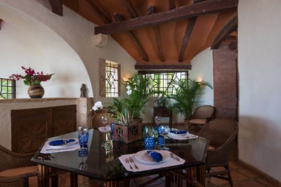 Luxury Villa Photo #13