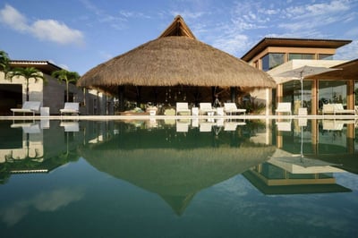 Luxury Villa Photo #4