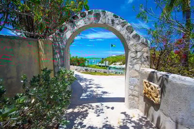 Luxury Villa Photo #25