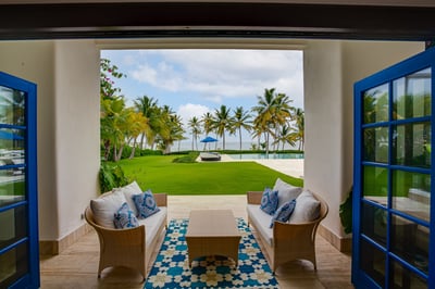 Luxury Villa Photo #6