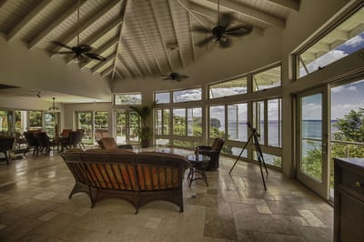 Luxury Villa Photo #11