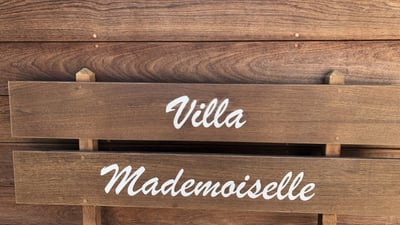 Luxury Villa Photo #40