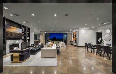 Luxury Villa Photo #11