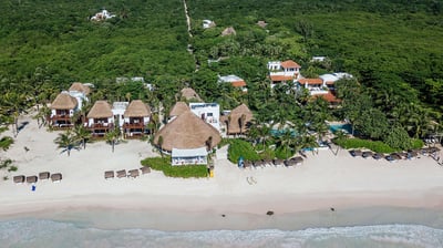Luxury Villa Photo #2