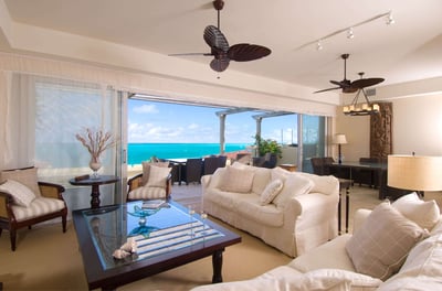 Luxury Villa Photo #3