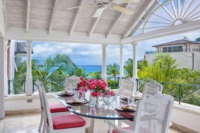 Luxury Villa Photo #2