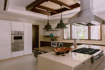 Luxury Villa Photo #34