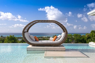 Luxury Villa Photo #5
