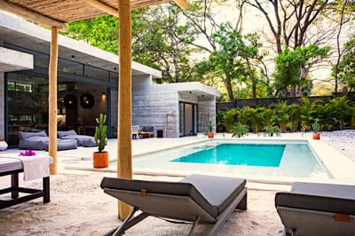 Luxury Villa Photo #3