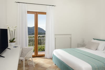 Luxury Villa Photo #14