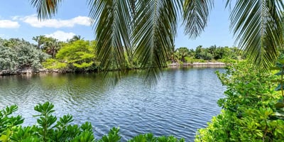 Luxury Villa Photo #12