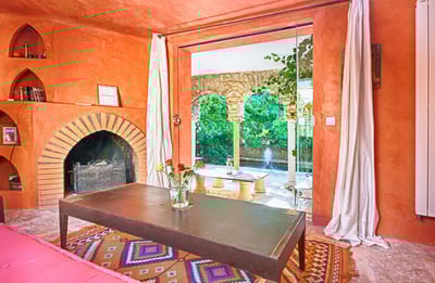 Luxury Villa Photo #14