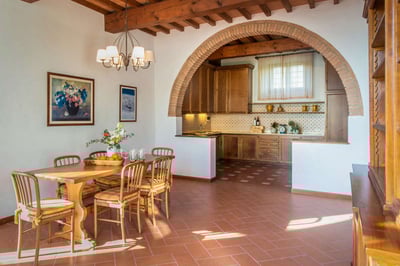 Luxury Villa Photo #3