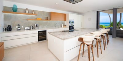 Luxury Villa Photo #16