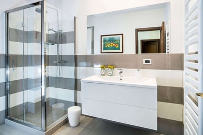 Luxury Villa Photo #35
