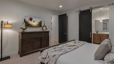 Primary king suite on main level