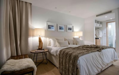 Luxury Villa Photo #19