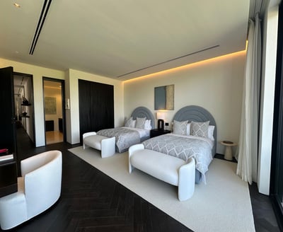 Luxury Villa Photo #47
