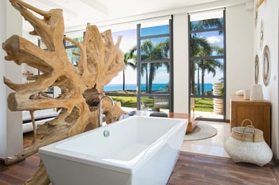 Luxury Villa Photo #45