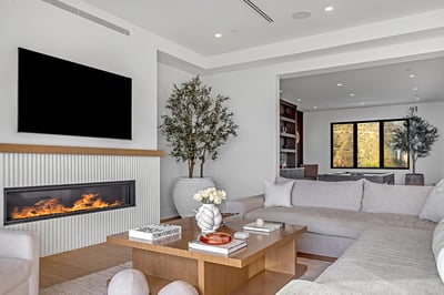 Luxury Villa Photo #23