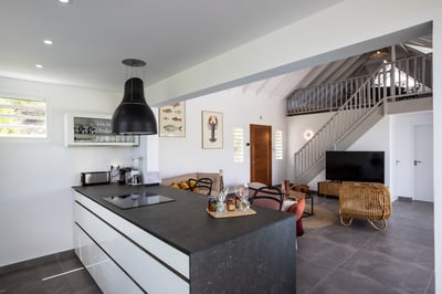 Luxury Villa Photo #12