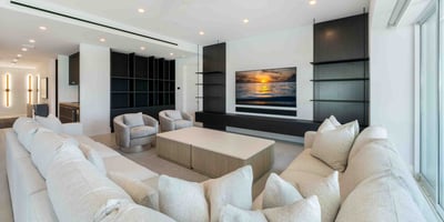 Luxury Villa Photo #10