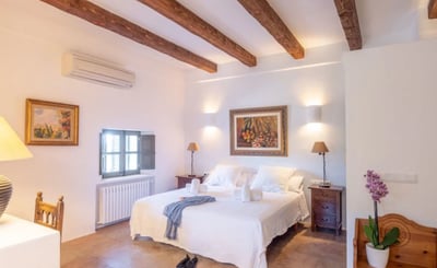 Luxury Villa Photo #20