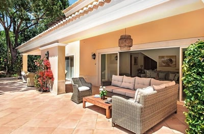 Luxury Villa Photo #9