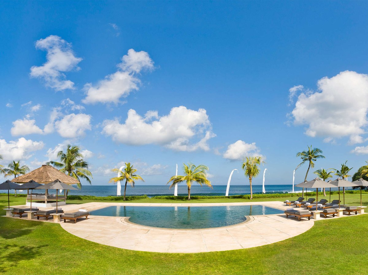 Atas Ombak villa rental - 2