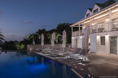Luxury Villa Photo #2